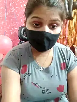Snapshot of Hotty-simran chatting on February 14, 4:26 am Hotty-simran online show from February 14, 4:26 am