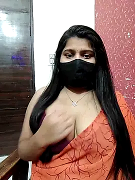 Snapshot of Hotty-simran chatting on March 5, 10:11 am Hotty-simran online show from March 5, 10:11 am