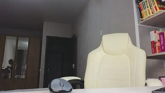 Snapshot of Marietta_Castro chatting on February 28, 4:30 pm Marietta Castro online show from February 28, 4:30 pm