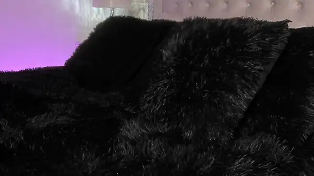 Kev jenner online show from February 12, 2:14 am