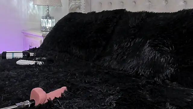 Snapshot of Kev_jenner chatting on October 6, 9:34 pm Kev jenner online show from October 6, 9:34 pm