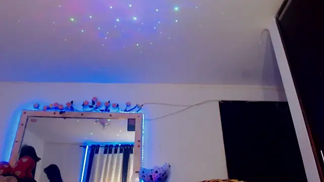 touchm cockhard online show from September 14, 3:05 am