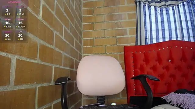 sharol espitia online show from March 1, 7:15 pm