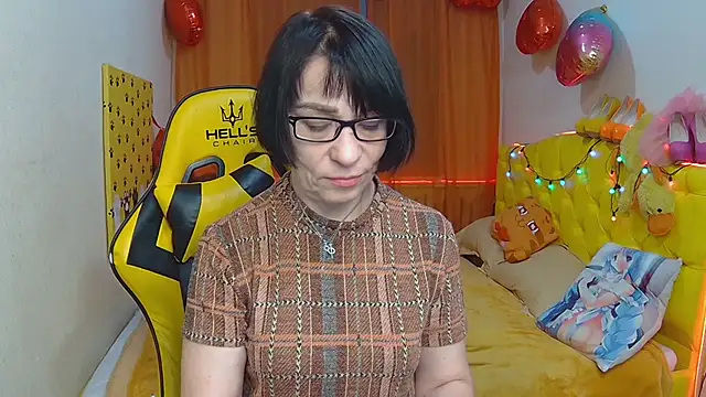 SandraHormas online show from March 17, 2:23 pm