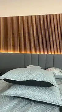 Snapshot of EmiilyAdams_ chatting on March 7, 10:40 pm EmiilyAdams online show from March 7, 10:40 pm