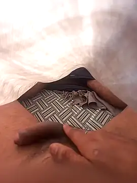 gurilove online show from December 23, 7:06 am