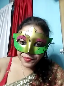 Snapshot of LOVERIAKOL chatting on January 7, 3:23 pm LOVERIAKOL online show from January 7, 3:23 pm