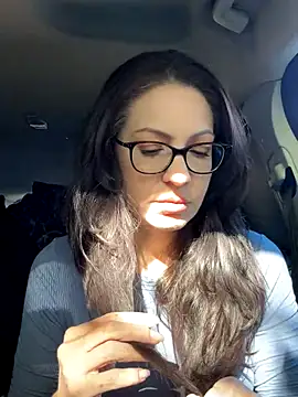 BeautifulMesss online show from October 27, 3:38 pm