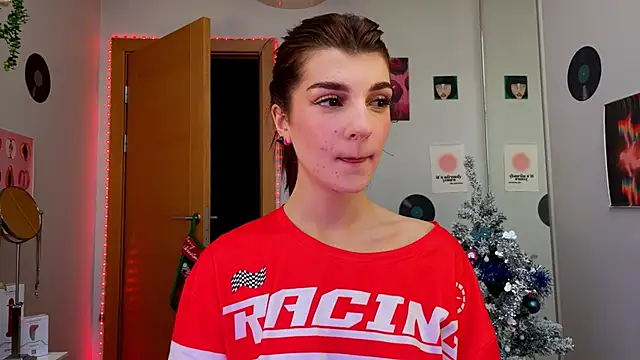 Snapshot of Bunny_ShyGirl chatting on January 8, 7:24 am Bunny ShyGirl online show from January 8, 7:24 am