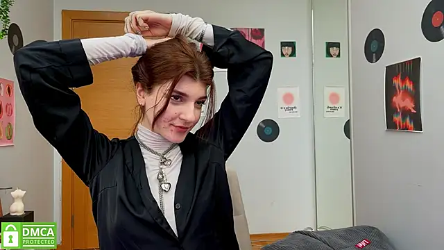 Snapshot of Bunny_ShyGirl chatting on February 11, 7:54 am Bunny ShyGirl online show from February 11, 7:54 am