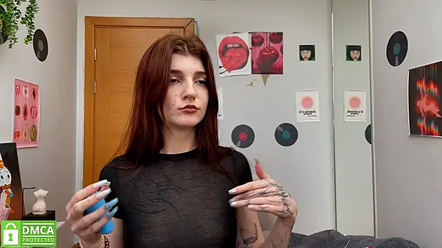 Snapshot of Bunny_ShyGirl chatting on February 13, 8:27 am Bunny ShyGirl online show from February 13, 8:27 am