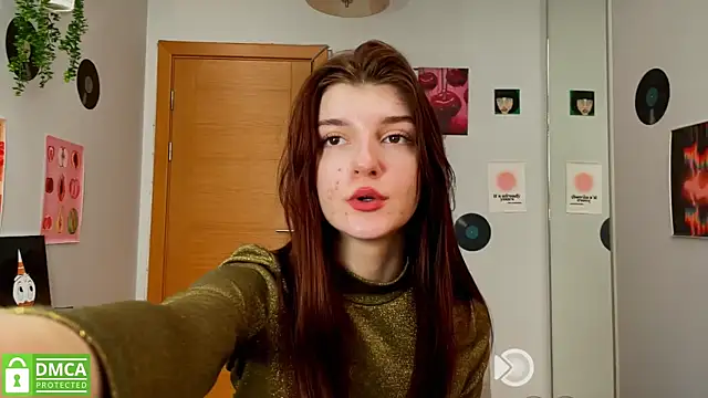 Snapshot of Bunny_ShyGirl chatting on February 16, 6:54 am Bunny ShyGirl online show from February 16, 6:54 am