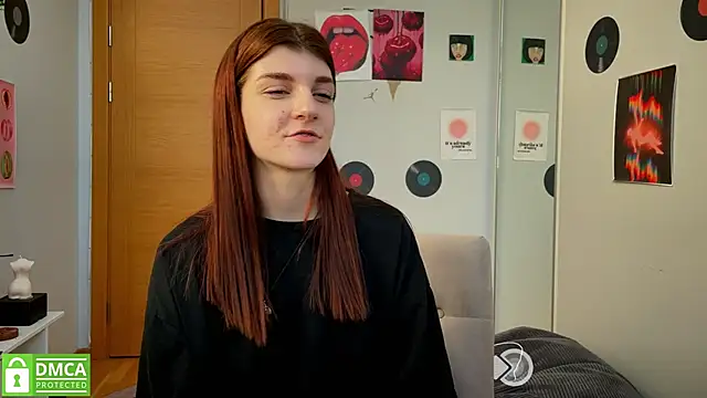 Snapshot of Bunny_ShyGirl chatting on February 25, 8:47 am Bunny ShyGirl online show from February 25, 8:47 am