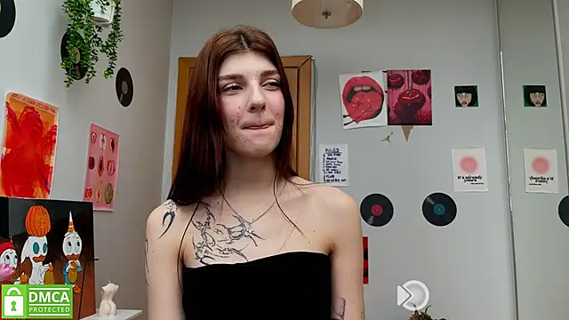 Snapshot of Bunny_ShyGirl chatting on March 8, 11:16 am Bunny ShyGirl online show from March 8, 11:16 am