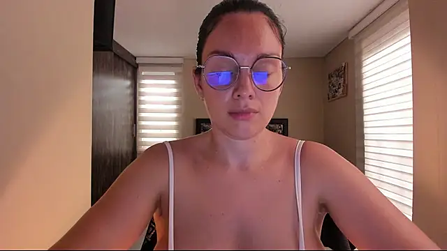 anabel 025 online show from May 17, 8:27 pm