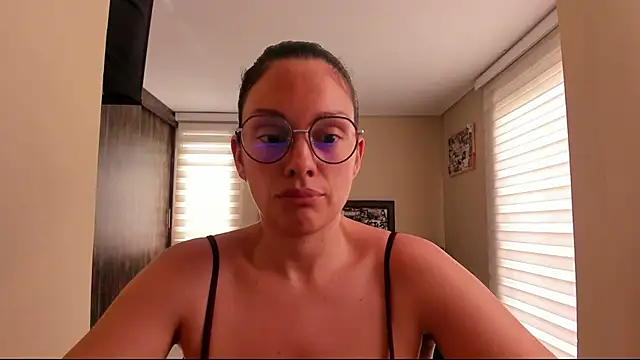 anabel 025 online show from May 20, 4:24 pm