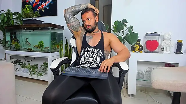 Johnnygrayson1 online show from October 7, 11:35 pm