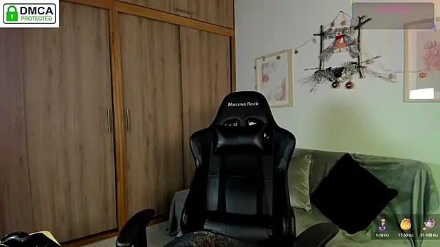 Snapshot of aleja_montiel__ chatting on December 3, 12:58 pm aleja montiel online show from December 3, 12:58 pm