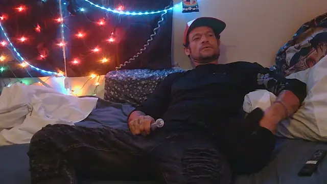 TheOneYouLove69 online show from October 8, 4:43 am