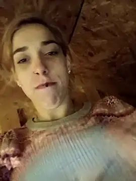 Snapshot of Rainywetbaby chatting on February 2, 11:42 am Rainywetbaby online show from February 2, 11:42 am