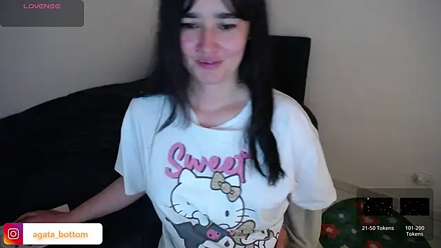 Snapshot of NewAgatha_Bolton chatting on January 13, 7:41 pm NewAgatha Bolton online show from January 13, 7:41 pm