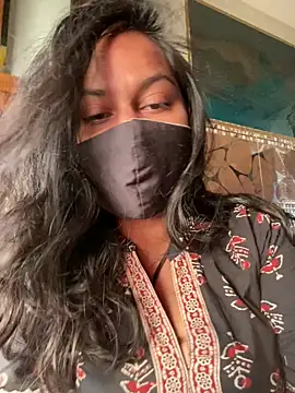 HaaniKaur online show from January 14, 7:47 am