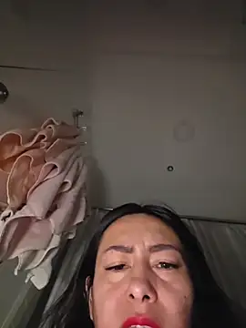 xLadyScarlettx online show from February 2, 4:00 am