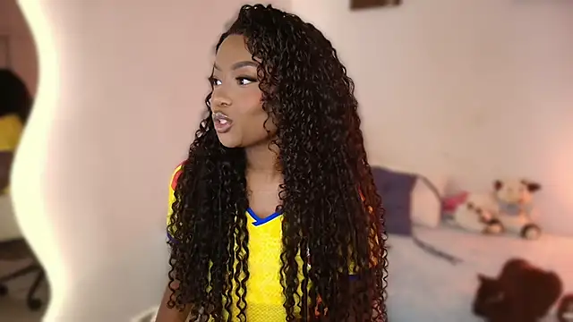 Snapshot of Isaa_Coleman_ chatting on June 19, 12:15 am Isaa Coleman online show from June 19, 12:15 am