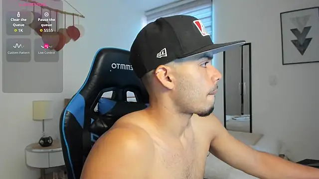 mateoleonee online show from October 2, 3:41 pm