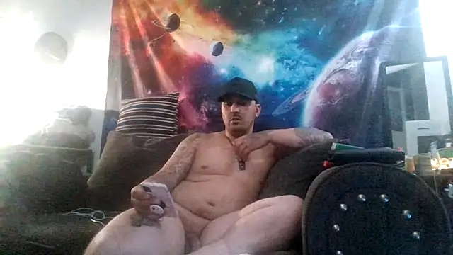 Snapshot of Antoniothedon chatting on May 15, 7:21 pm Antoniothedon online show from May 15, 7:21 pm