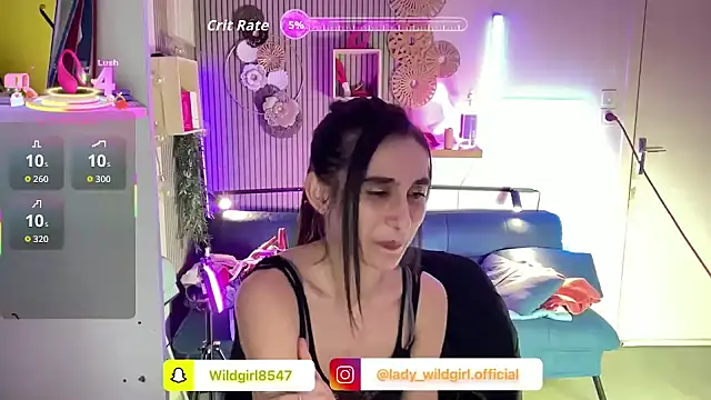 Snapshot of WildgirlShow chatting on March 5, 9:55 pm WildgirlShow online show from March 5, 9:55 pm