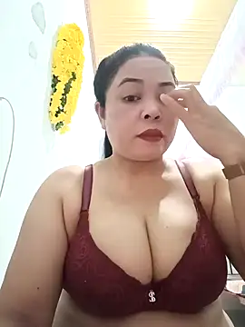 Sexy-bigtits2024 online show from December 2, 4:20 am