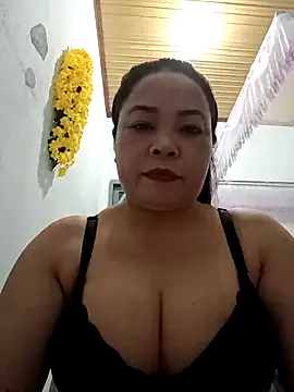 Sexy-bigtits2024 online show from December 10, 1:55 pm