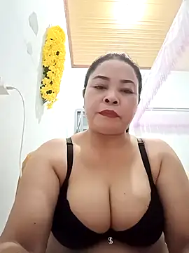 Sexy-bigtits2024 online show from January 9, 1:24 pm
