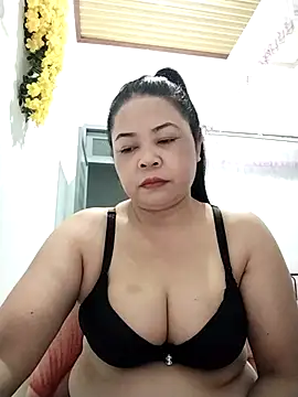 Sexy-bigtits2024 online show from January 23, 9:39 pm