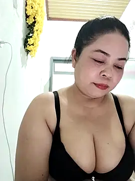 Sexy-bigtits2024 online show from February 2, 5:21 am