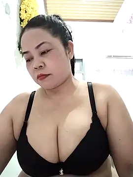 Sexy-bigtits2024 online show from February 8, 6:43 am
