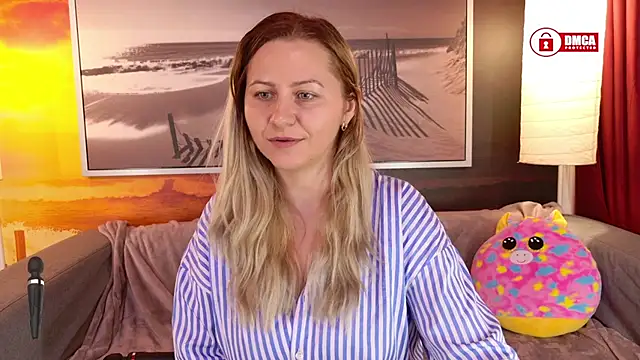 Snapshot of BigBoobsARRI chatting on March 15, 12:13 pm BigBoobsARRI online show from March 15, 12:13 pm