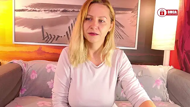 Snapshot of BigBoobsARRI chatting on October 2, 10:11 am BigBoobsARRI online show from October 2, 10:11 am