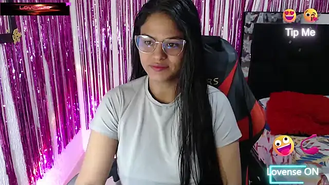 SweetAlmaa online show from July 4, 10:54 am