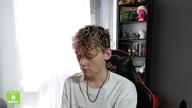 Keytaro online show from September 25, 12:31 pm