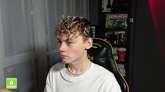 Keytaro online show from October 4, 10:30 pm