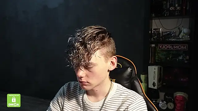 Keytaro online show from November 30, 12:42 pm