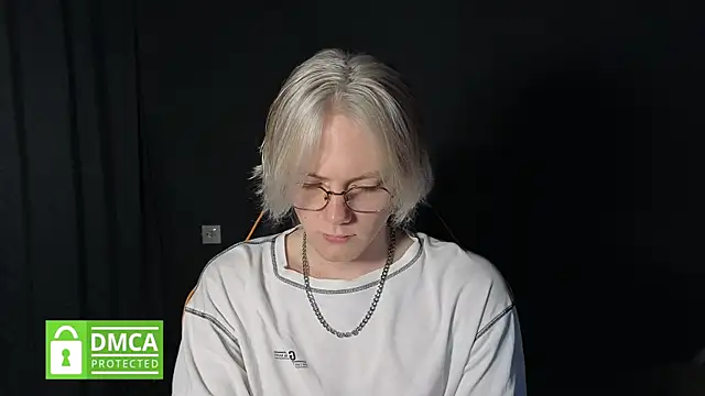 Keytaro online show from May 7, 3:17 pm