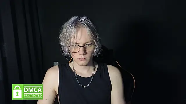 Keytaro online show from May 12, 3:20 pm