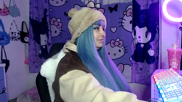 lussyevans24 online show from October 12, 4:55 am