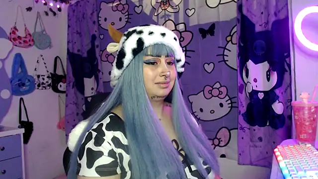 lussyevans24 online show from October 14, 5:30 am