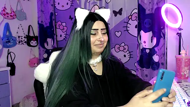 lussyevans24 online show from October 25, 4:53 am