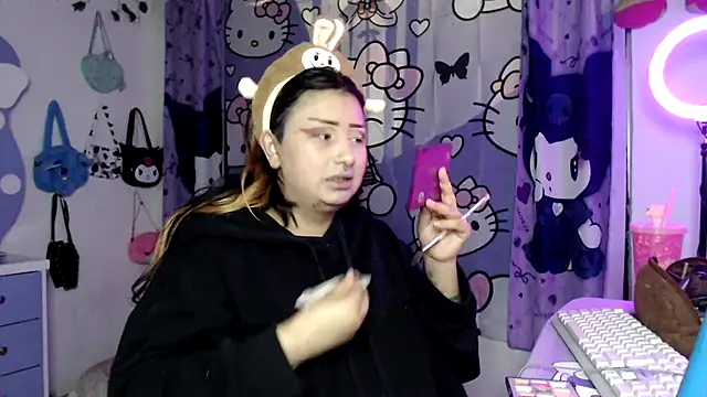 lussyevans24 online show from November 29, 5:10 am