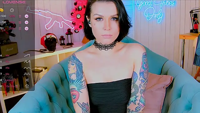 My toys pink online show from January 9, 9:58 pm